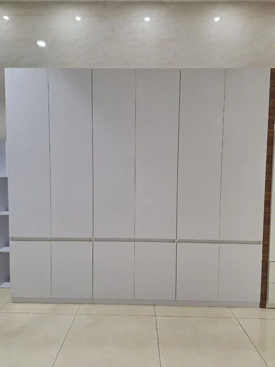 کمد دیواری بزرگ.کمددیواری جادار.کابینت پلی اورتان|جاکفشی، کمد، دراور|تهران, تهرانسر شرقی|دیوار