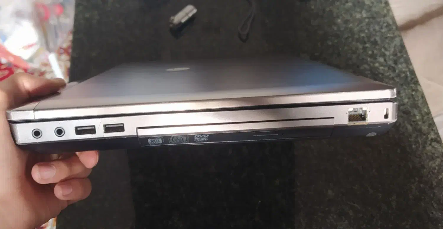 لب تاب دارای گرافیک|رایانه همراه|همدان, |دیوار