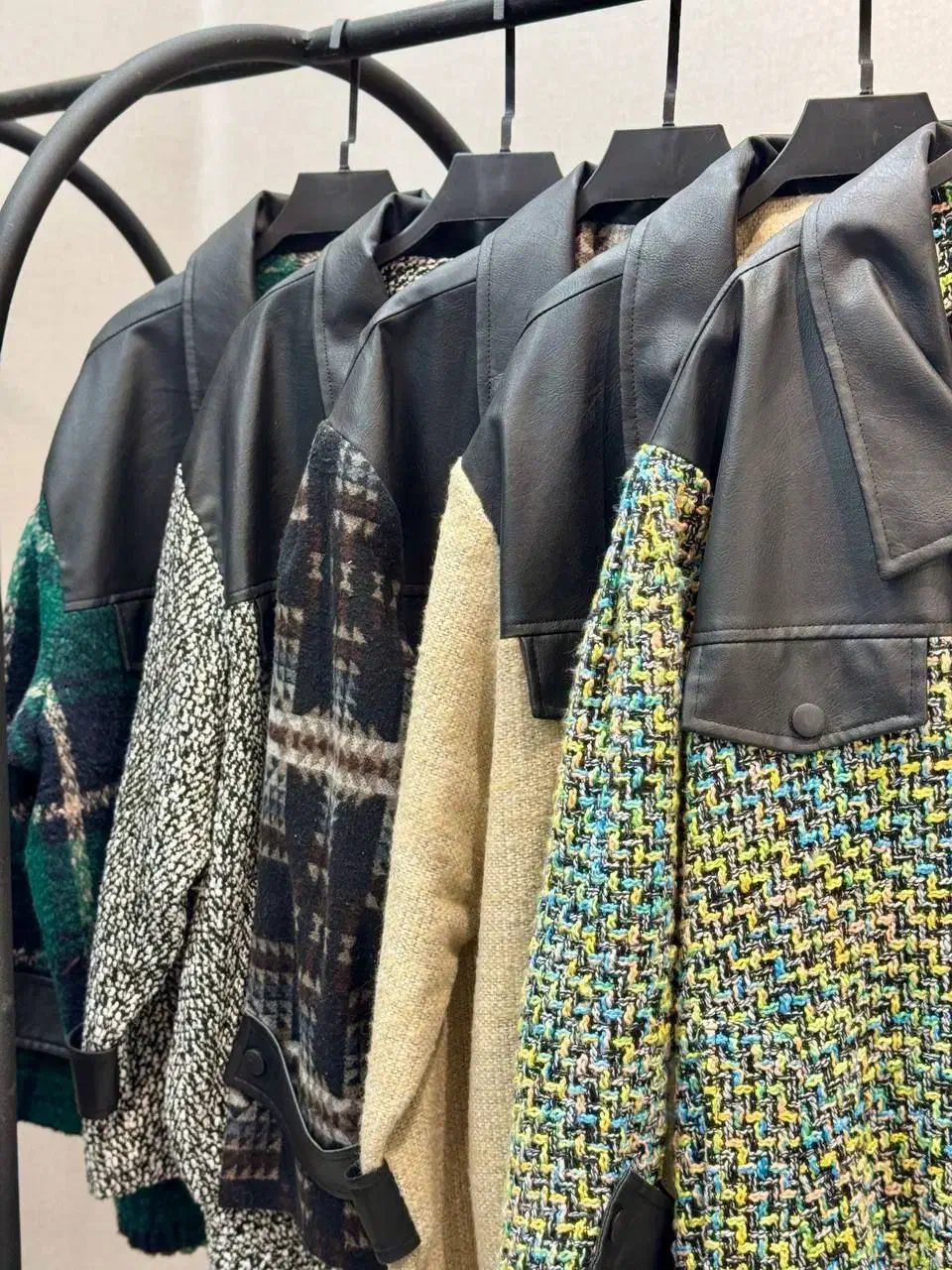 افتتاحیه پوشاک|لباس|شیروان (خراسان), |دیوار