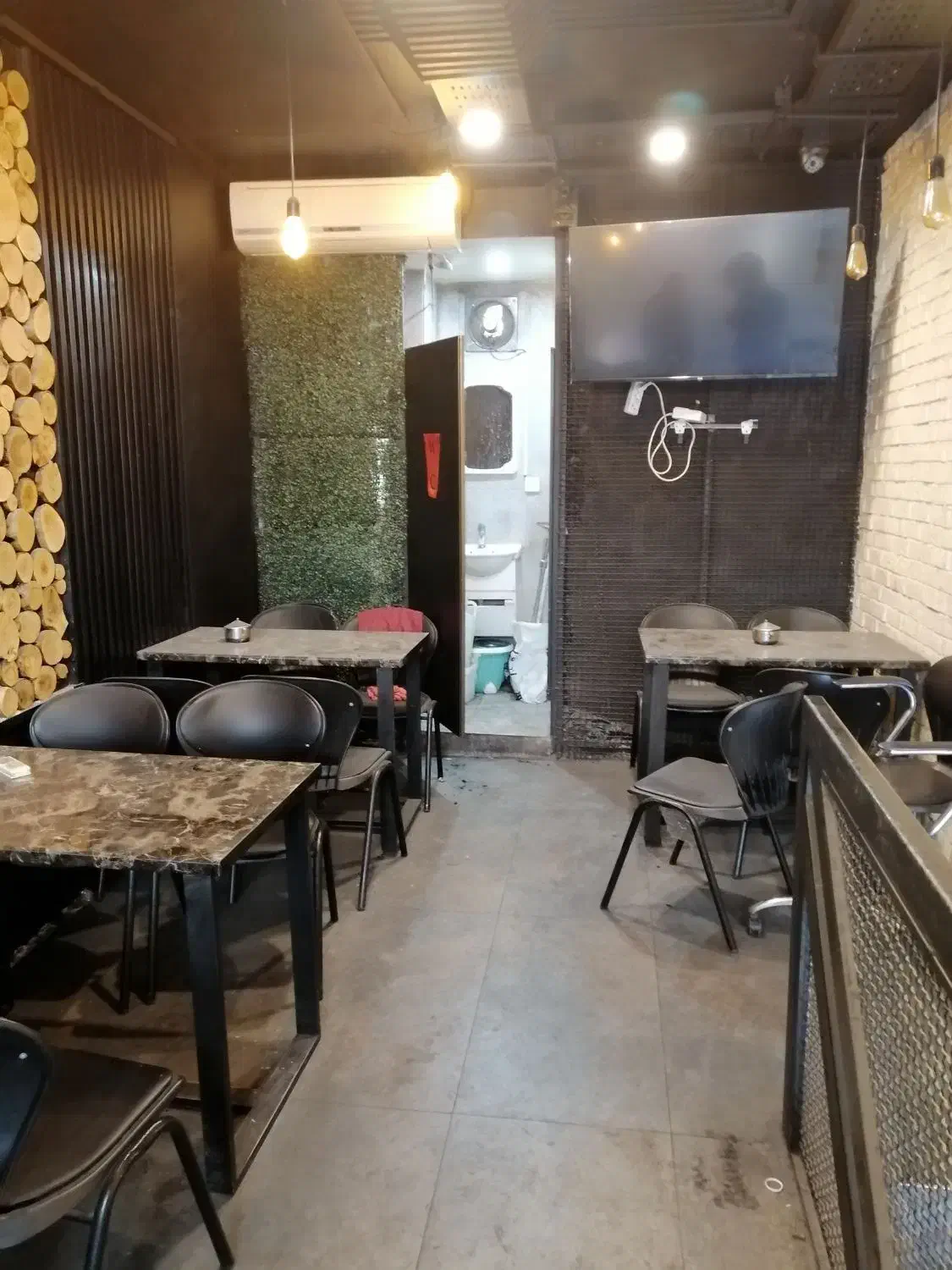 مغازه کفی|اجارهٔ مغازه و غرفه|تهران, شهرآرا|دیوار