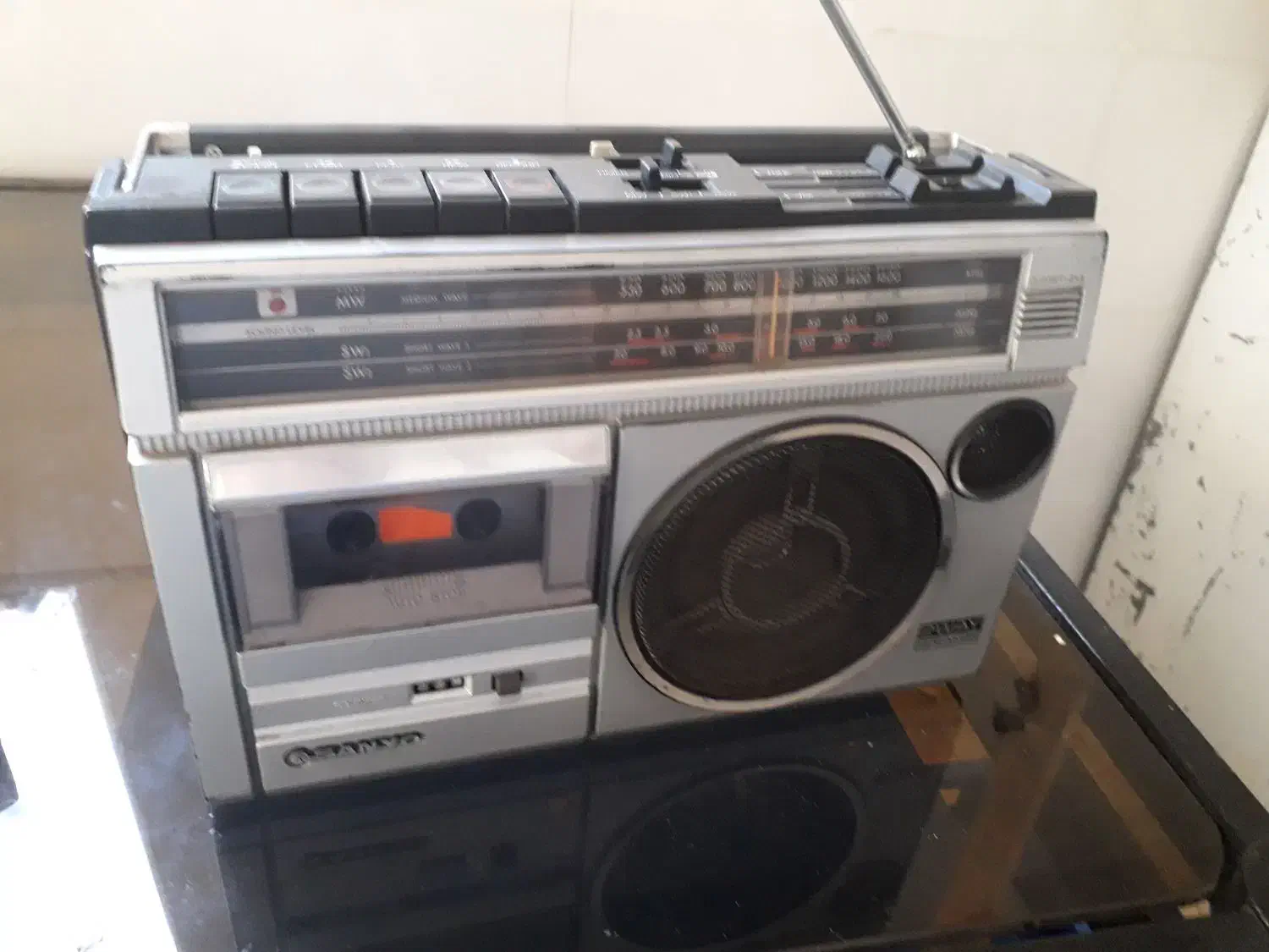 رادیو ضبط سانیو در حد آک|سیستم صوتی خانگی|کاشان, راوند|دیوار