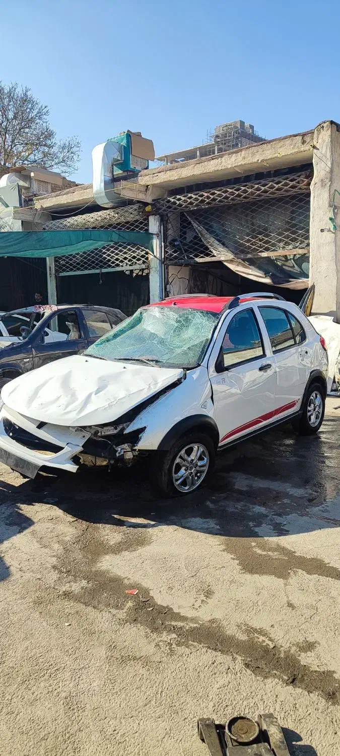 کوییک تصادفی ۱۴۰۰|خودرو سواری و وانت|مشهد, کوی المهدی|دیوار