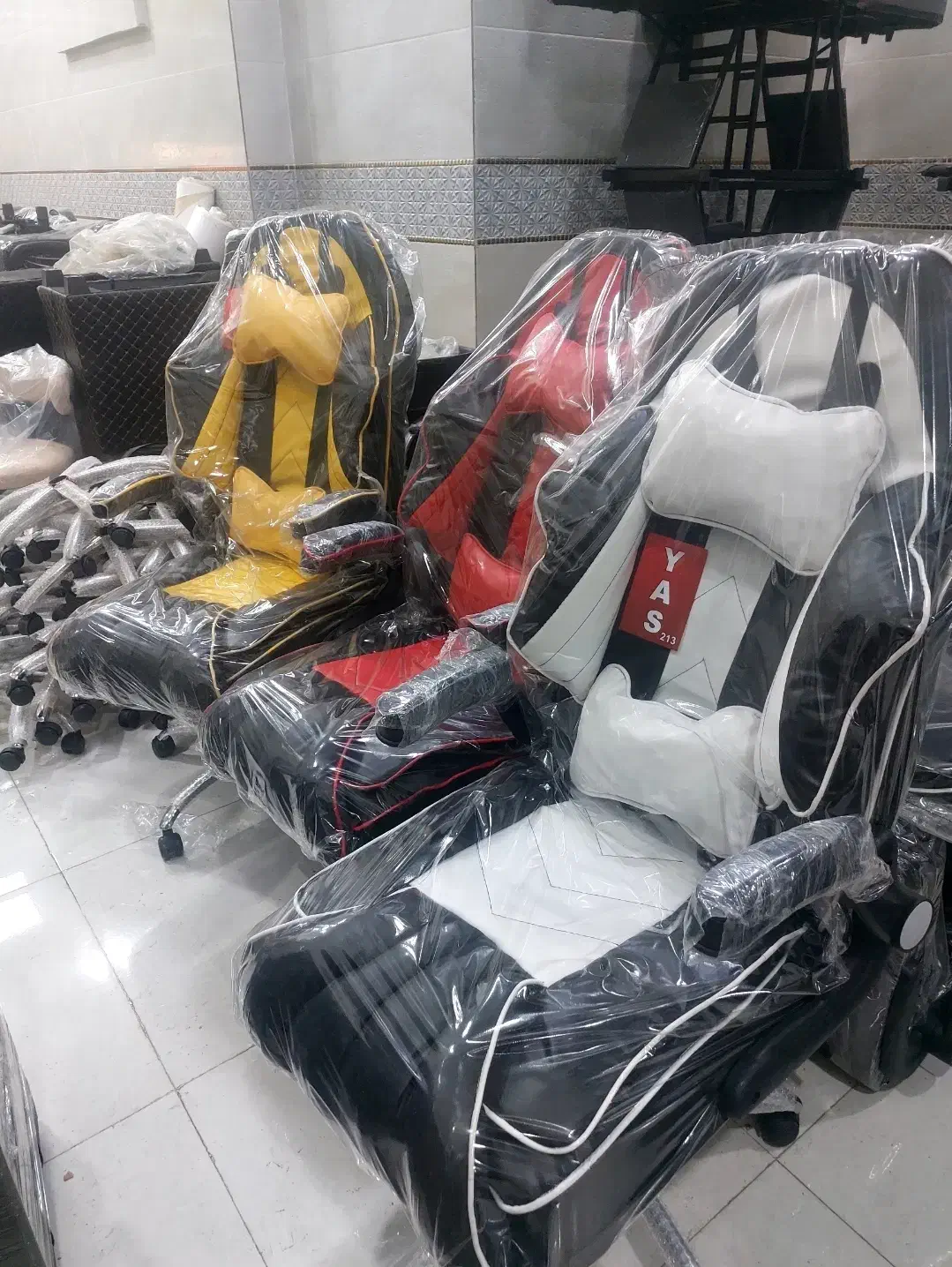 صندلی گیمینگ دو مکانیزم دسته متحرک|کنسول، بازی ویدئویی و آنلاین|لاهیجان, گلستان|دیوار