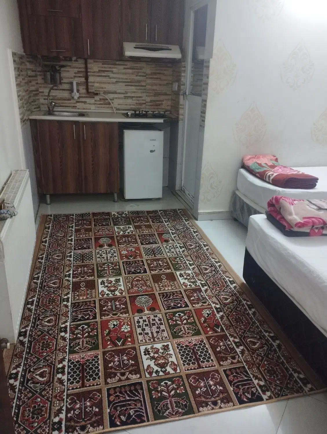 سویت نزدیک حرم|اجارهٔ کوتاه‌مدت آپارتمان و سوئیت|مشهد, آیت الله خامنه‌ای|دیوار