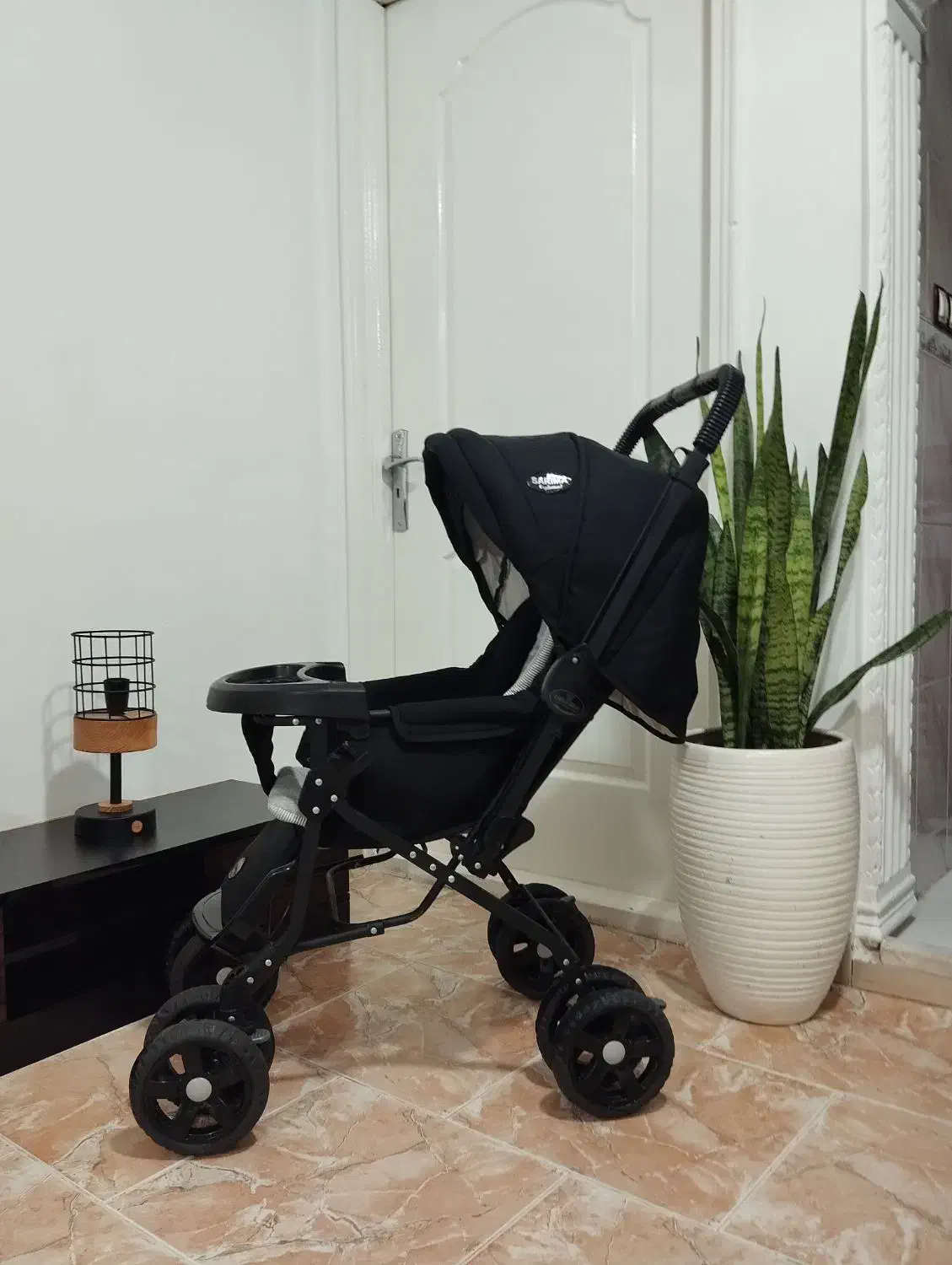 کالسکه مشکی درحد نو|کالسکه و لوازم جانبی|زرگرشهر, |دیوار