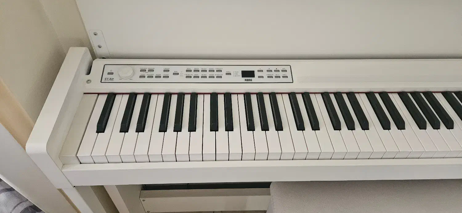 پیانو Korg C1 Air ژاپن در حد نو|پیانو، کیبورد، آکاردئون|ری, شهرری|دیوار