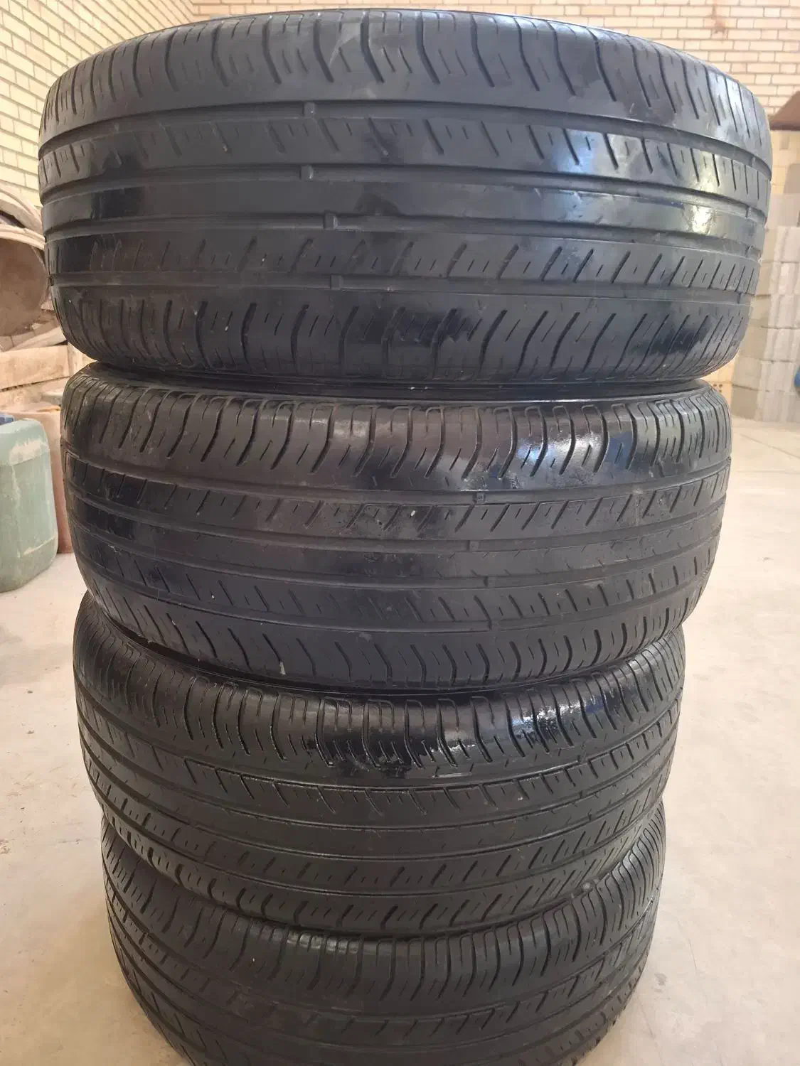 لاستیک 245/60R 18 کوموهو|قطعات یدکی و لوازم جانبی|بستان آباد, |دیوار