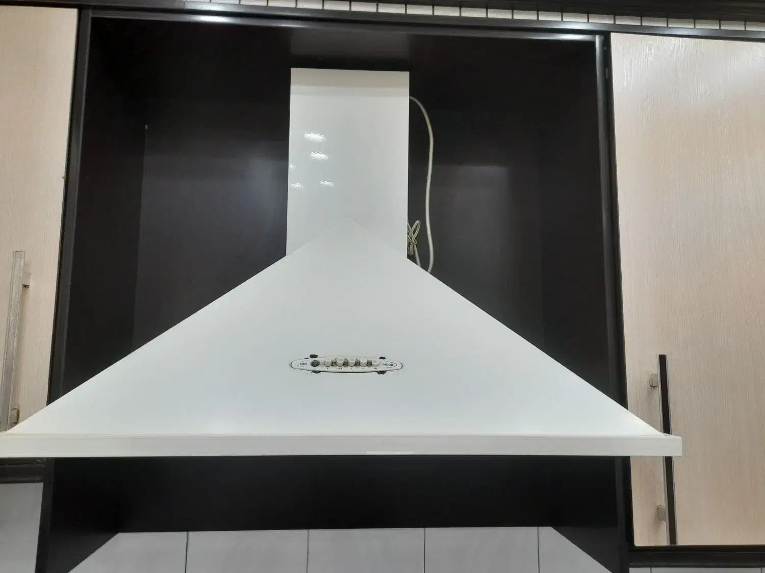 هود کن،سفید رنگ|هود|ملایر, |دیوار