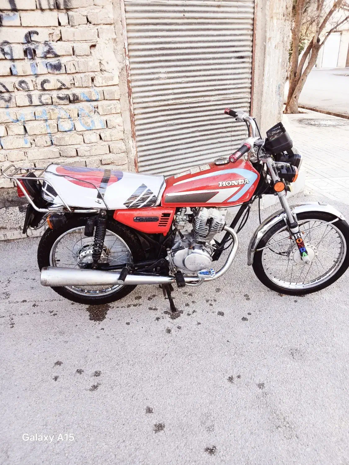 موتور هوندا ۱۲۵|موتورسیکلت|مرودشت, بیست متری بیمارستان|دیوار