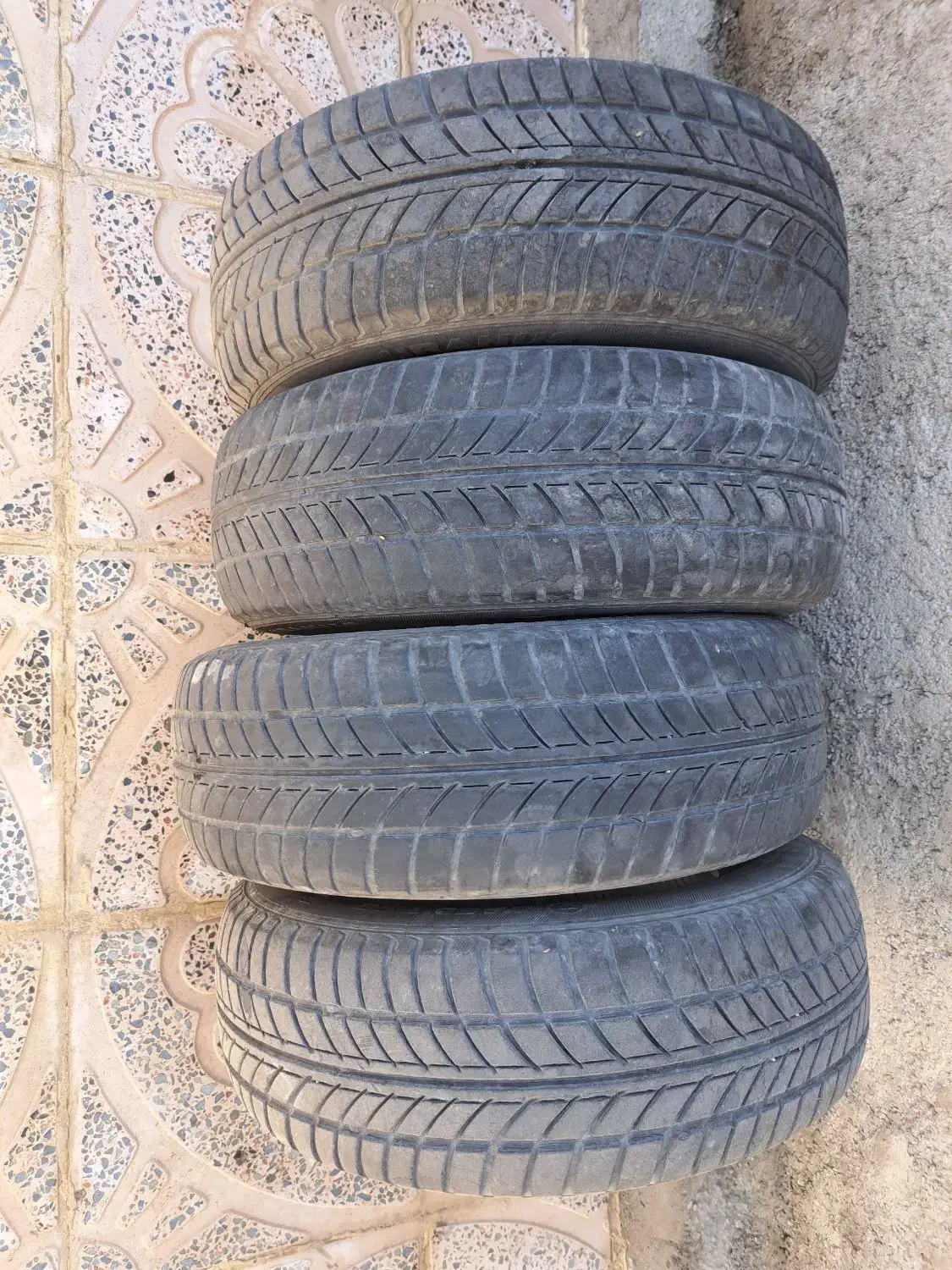 لاستیک|قطعات یدکی و لوازم جانبی|چوار, |دیوار