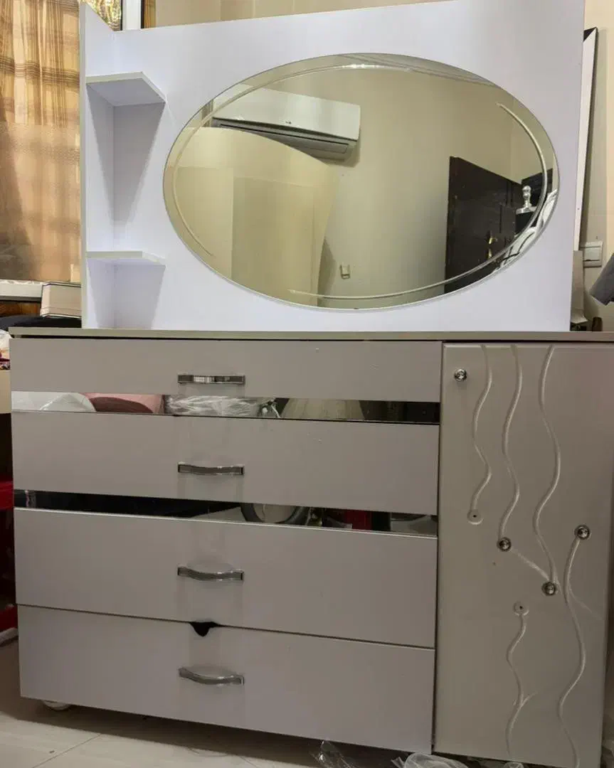 میز آرایش|تخت و سرویس خواب|لواسان, |دیوار