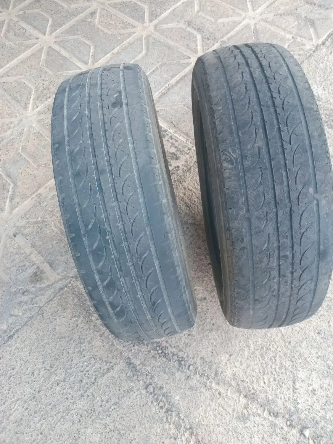 لاستیکچینیاستوکپرایدی|قطعات یدکی و لوازم جانبی|گلبهار, شهر جدید گلبهار|دیوار