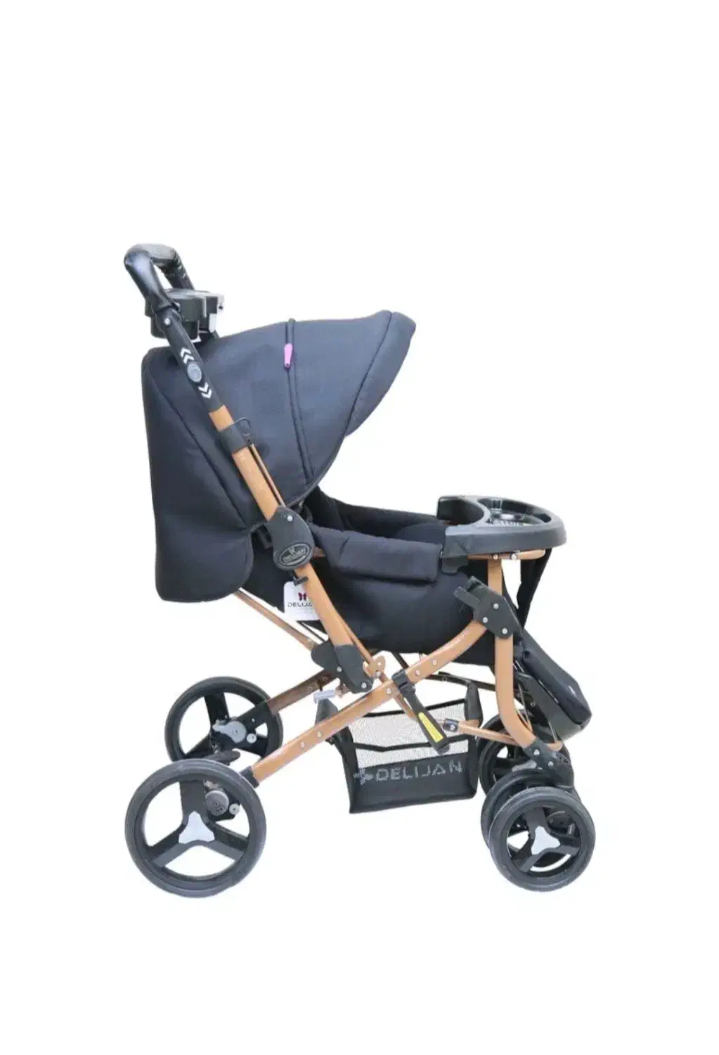 کالسکه.نو|کالسکه و لوازم جانبی|سپیدان, |دیوار