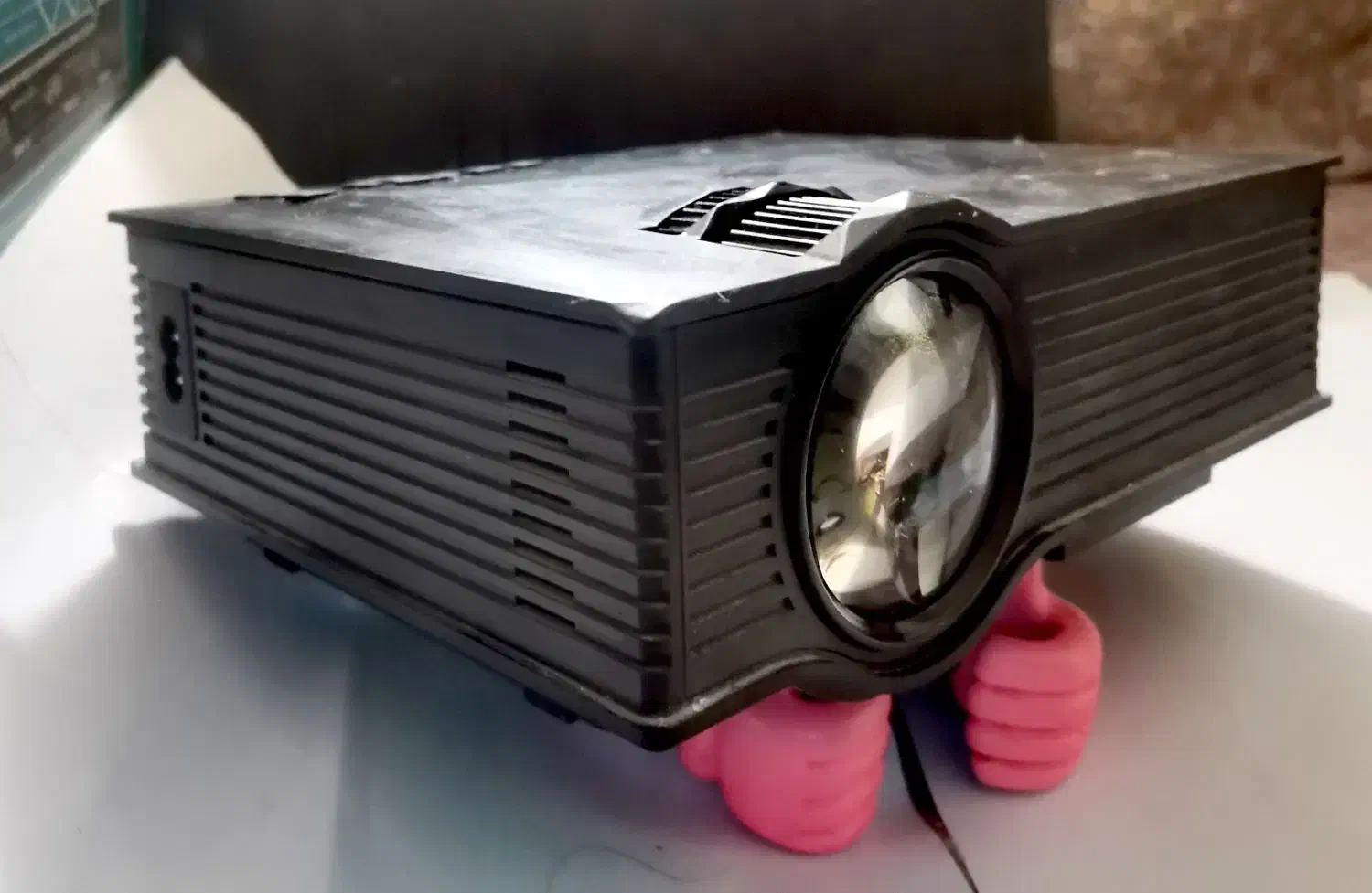 ویدیو پرژکتور unic|تلویزیون و پروژکتور|شیراز, تحویلی|دیوار