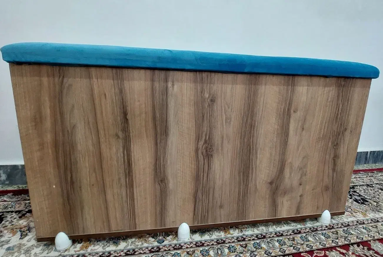 پافررنگ آبی جذاب بفروش میرسد نونو|مبلمان خانگی و میز عسلی|شوشتر, |دیوار