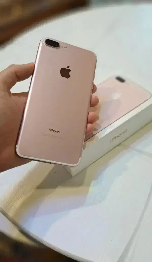 آیفون 7 پلاس 256GB رز گلد LLA|موبایل|تهران, ونک|دیوار