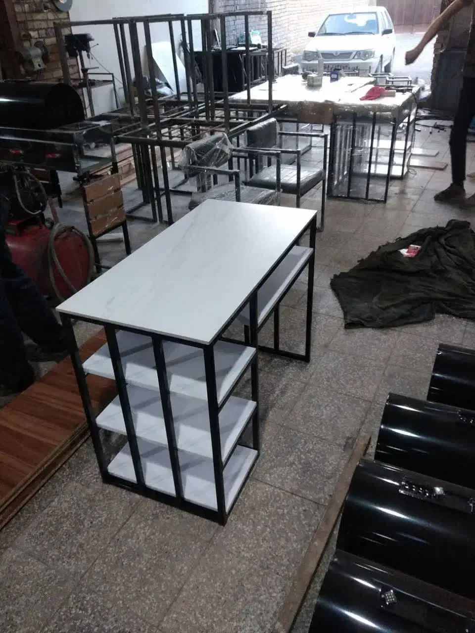 تولیدی میز ناخن صفحه سرامیکی|آرایشگاه و سالنهای زیبایی|اصفهان, قهجاورستان|دیوار