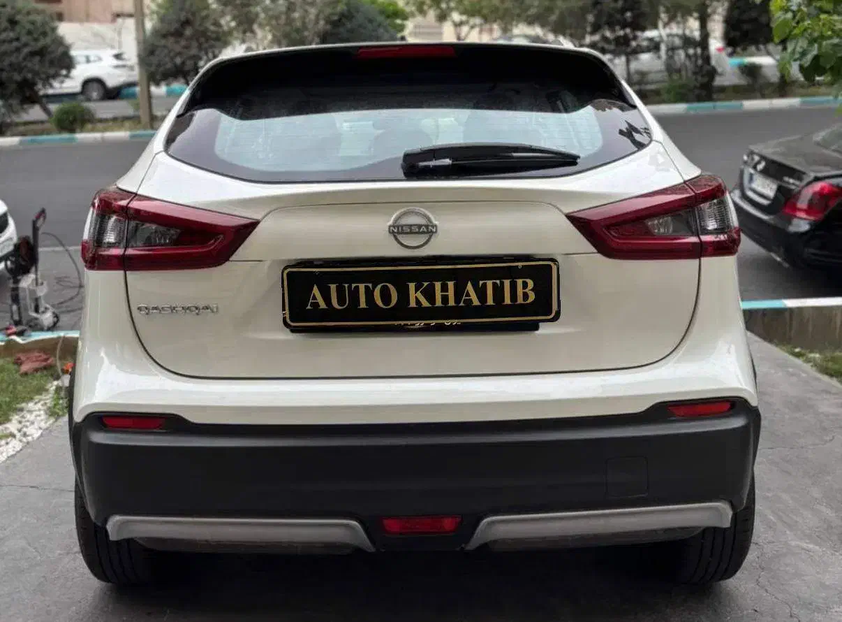 قشقایی آنر فول / سفید * تحویل فوری *|خودرو سواری و وانت|تهران, اقدسیه|دیوار