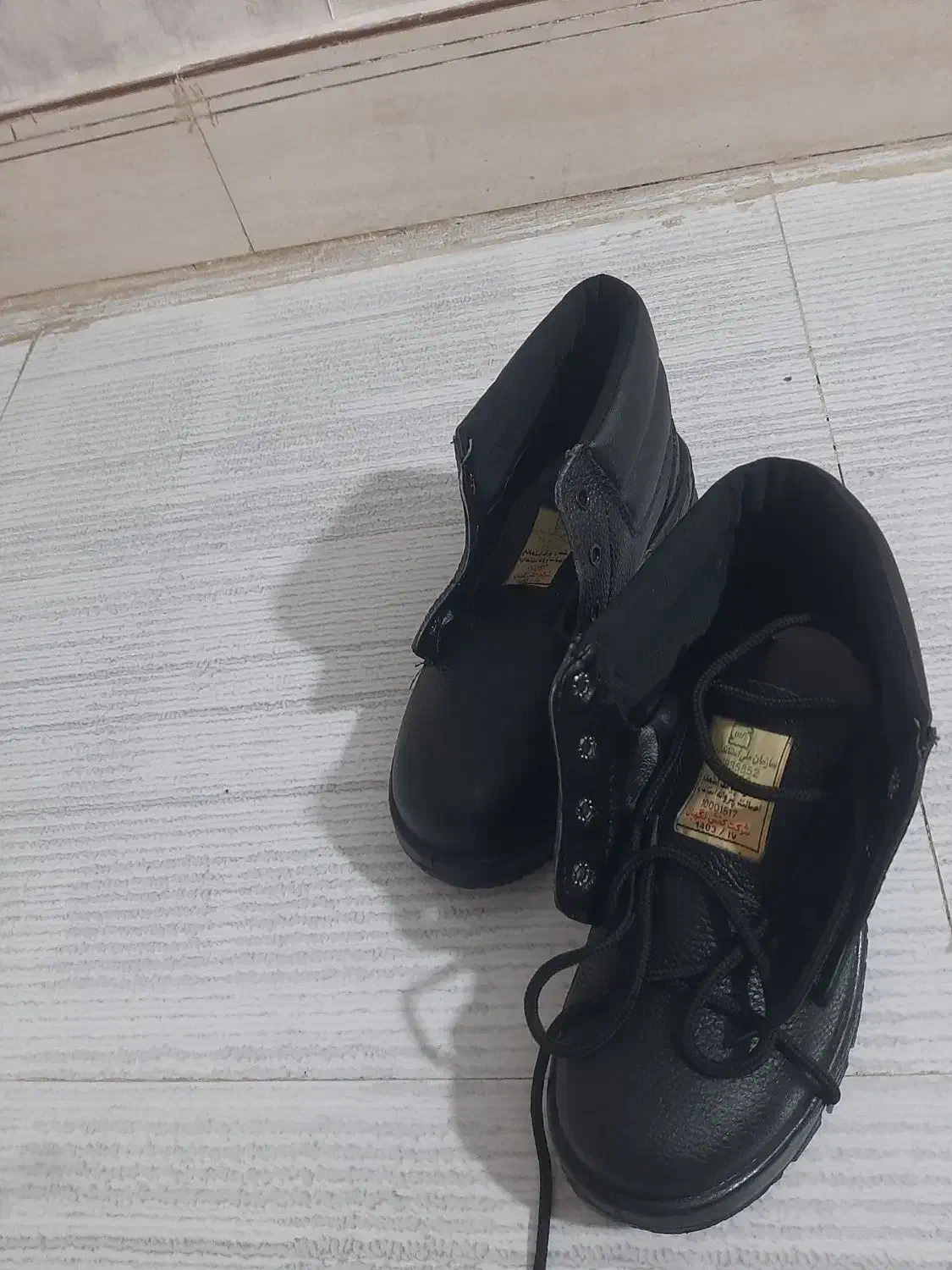 کفش کار نگهبان سایز۴۰|کیف، کفش، کمربند|بندرعباس, |دیوار