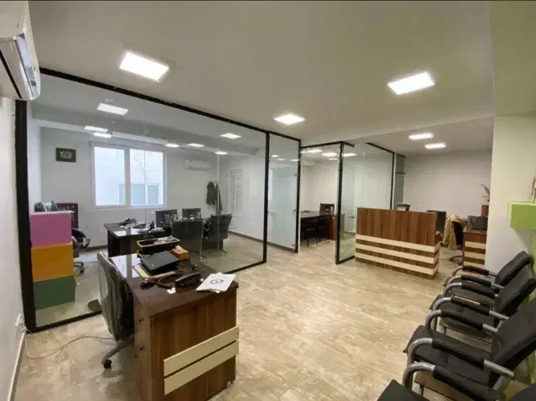 استخدام منشی خانم جهت پاسخگویی تلفن|استخدام اداری و مدیریت|تهران, فلسطین (میدان انقلاب)|دیوار