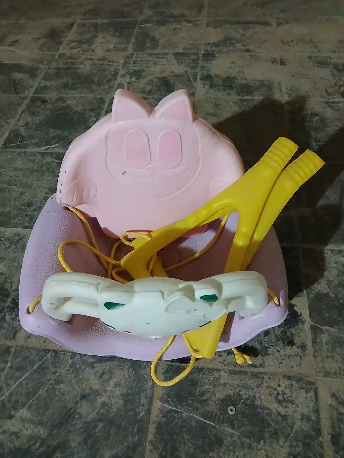 صندلی تاب|اسباب و اثاث بچه|قائن, |دیوار