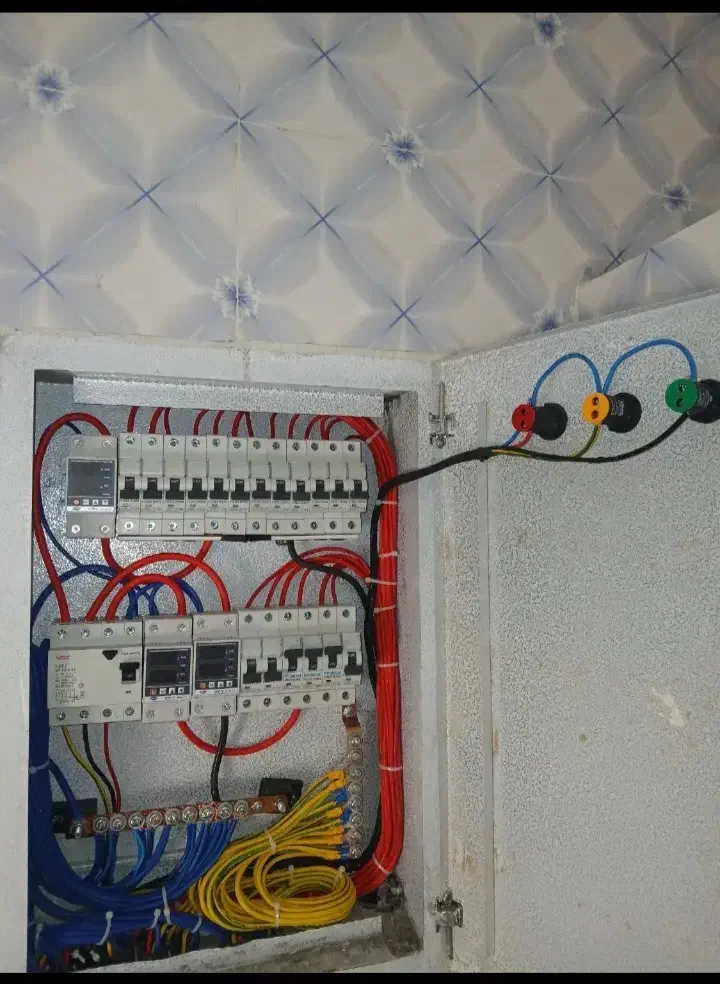 کلیه تاسیسات ساختمانی / لوله کشی / برق کشی /|خدمات پیشه و مهارت|سبزوار, کاشفی شمالی (دادگستری)|دیوار