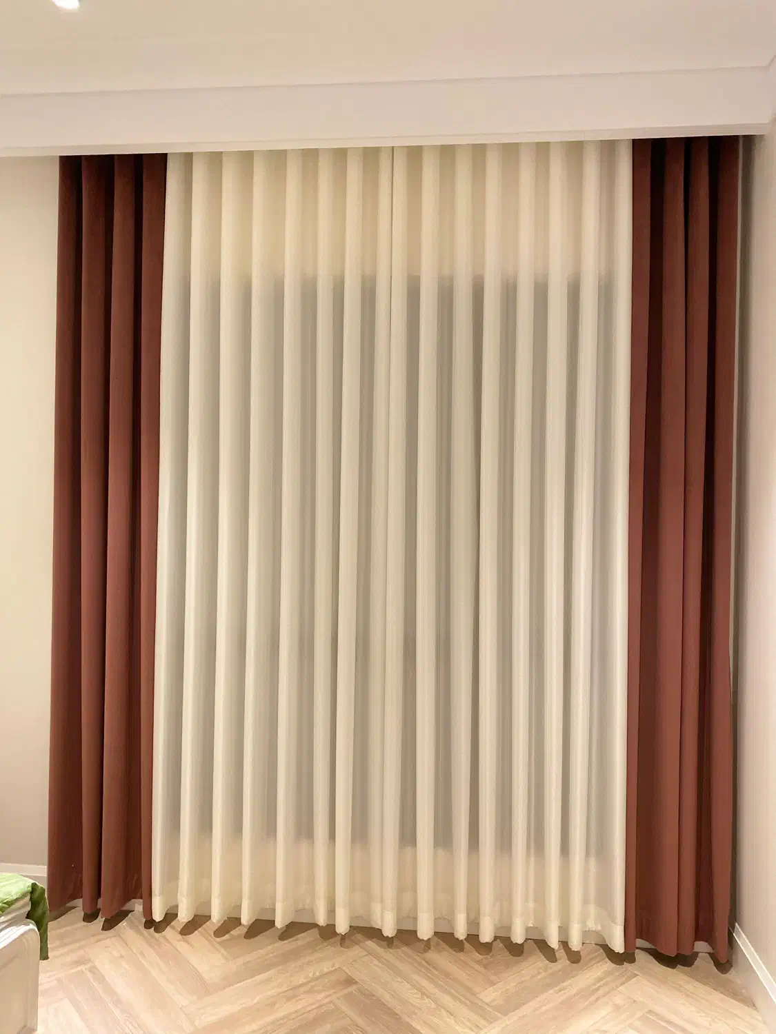 پرده مینیمال|پرده، رانر، رومیزی|تهران, گلستان (شهرک راه آهن)|دیوار