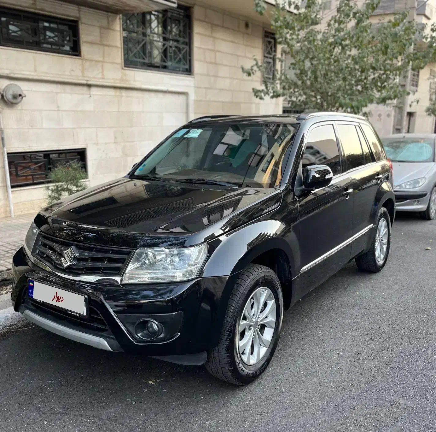 سوزوکی ویتارا ۱۳۹۶ کلاس ۱۰ بی رنگ|خودرو سواری و وانت|تهران, تهران‌نو|دیوار