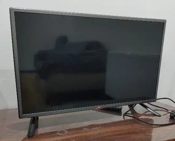 تلویزیون ال جی ۳۲ اینچ درحدنو|تلویزیون و پروژکتور|تهران, سلیمانی|دیوار