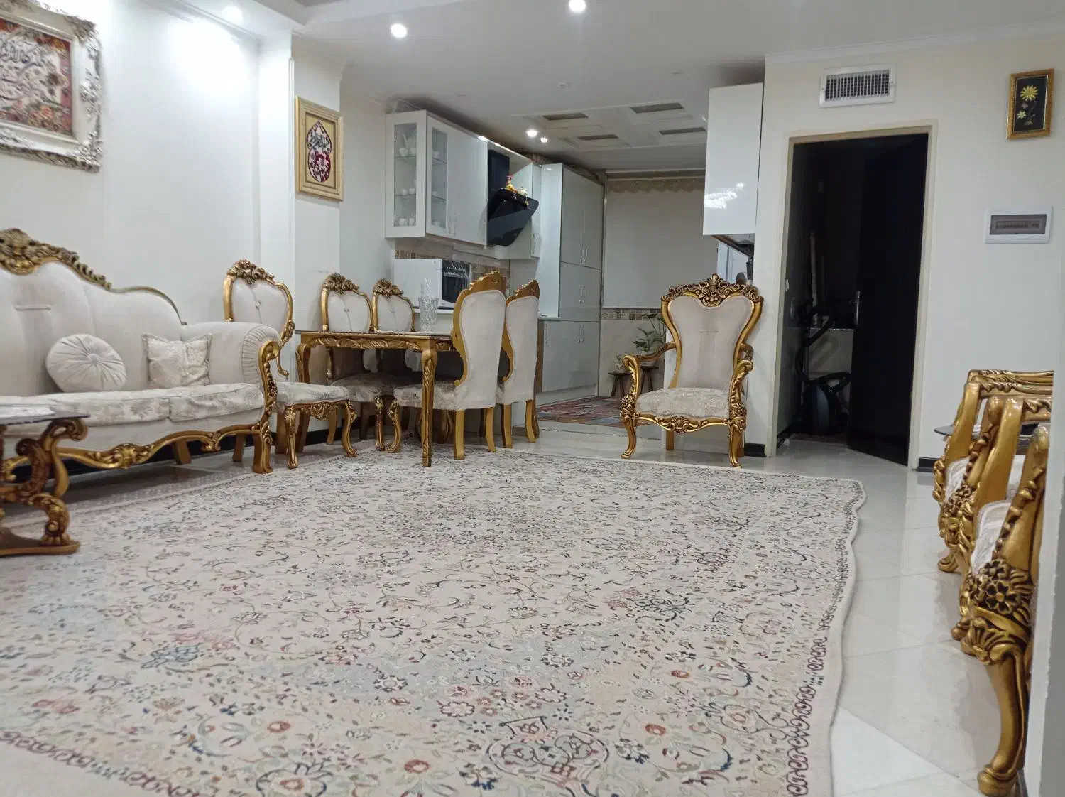 آپارتمان ۷۸ متری دو خوابه تک واحدی دهم فروردین|فروش آپارتمان|تهران, شیوا|دیوار