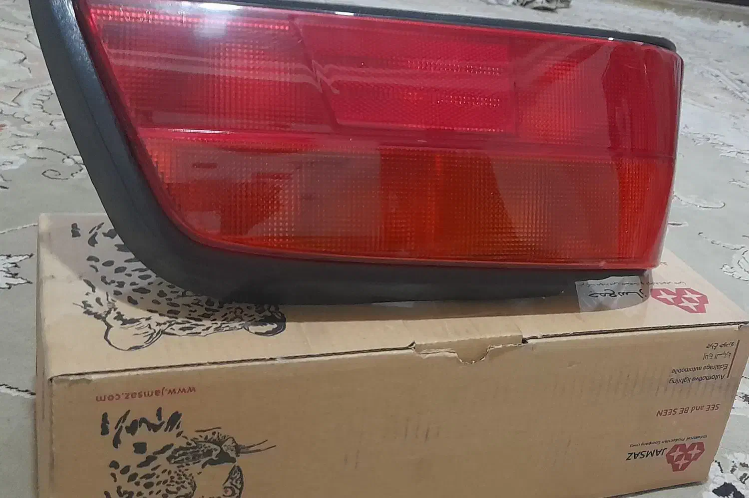 چراغ خطر و چراغ و جلو پژو پارس|قطعات یدکی و لوازم جانبی|گرمدره, |دیوار