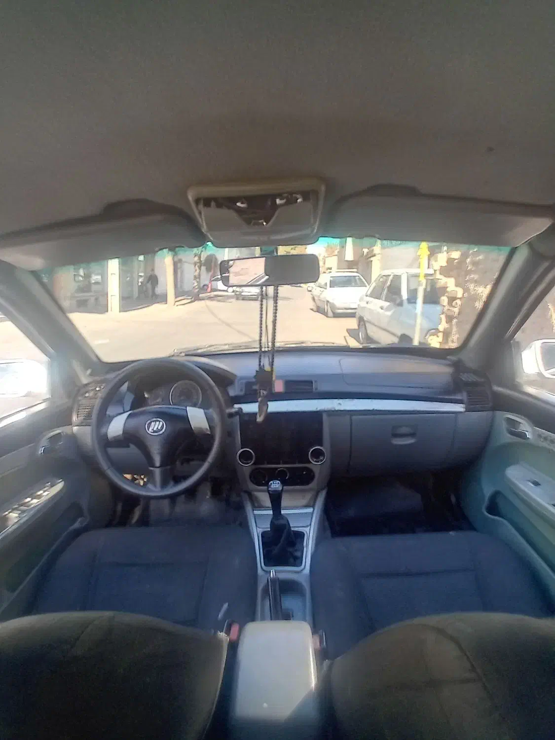 ماشین لیفان ۵۲۰|خودرو سواری و وانت|قزوین, |دیوار