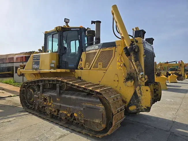 بلدوزر کوماتسو ۱۵۵|خودرو سنگین|تهران, سعادتآباد|دیوار