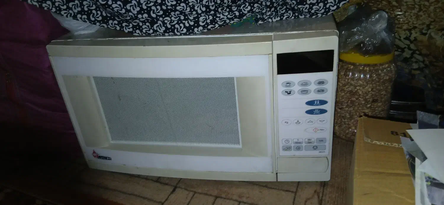 ماکروفر  ۳۲ لیتری بوتان|سایر لوازم برقی|نسیم‌شهر, |دیوار