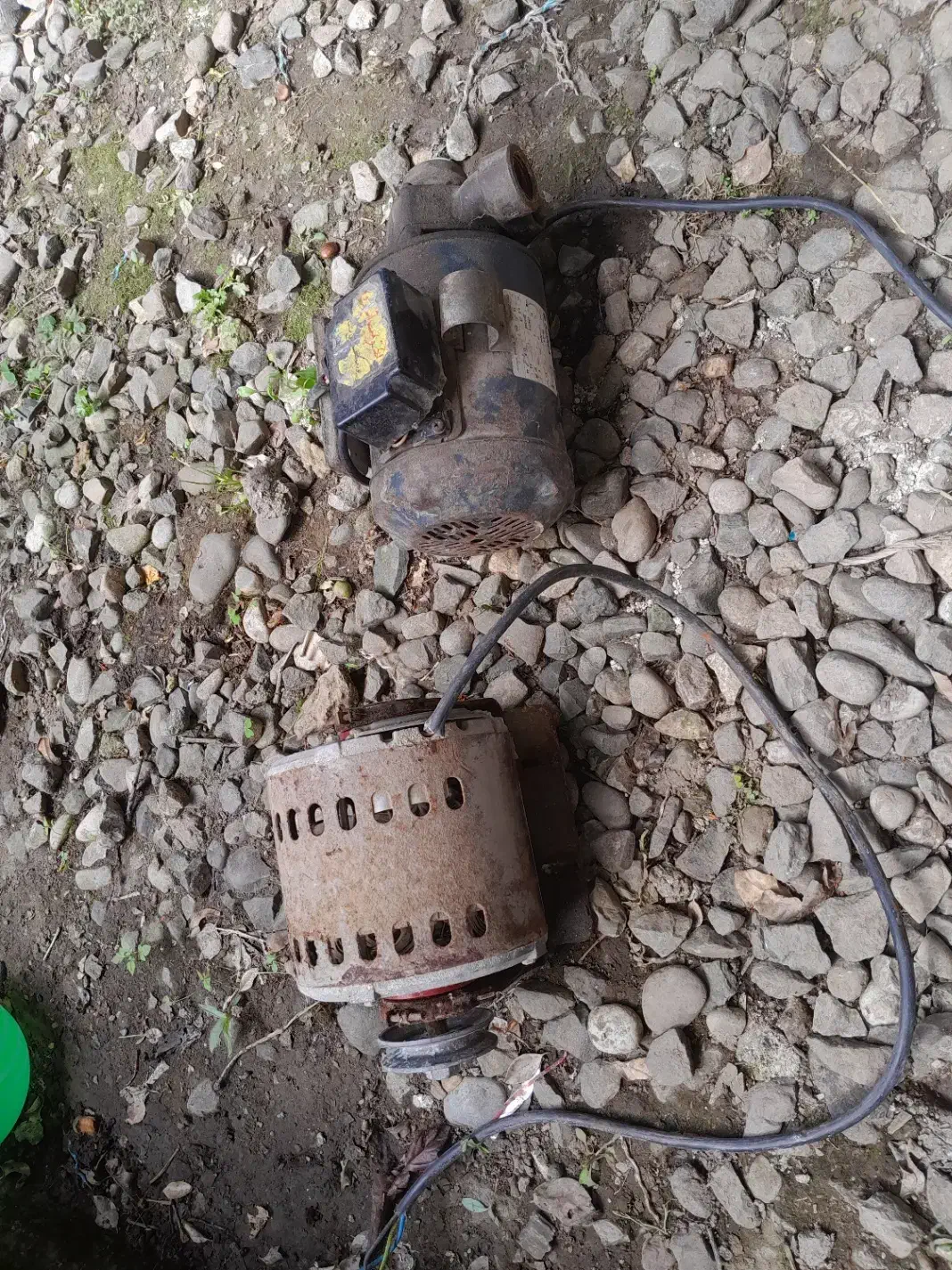 فروش دینام کولر.پمپ اب نیازبه تعمیرودیفرانسیل|کولر آبی|رودسر, |دیوار