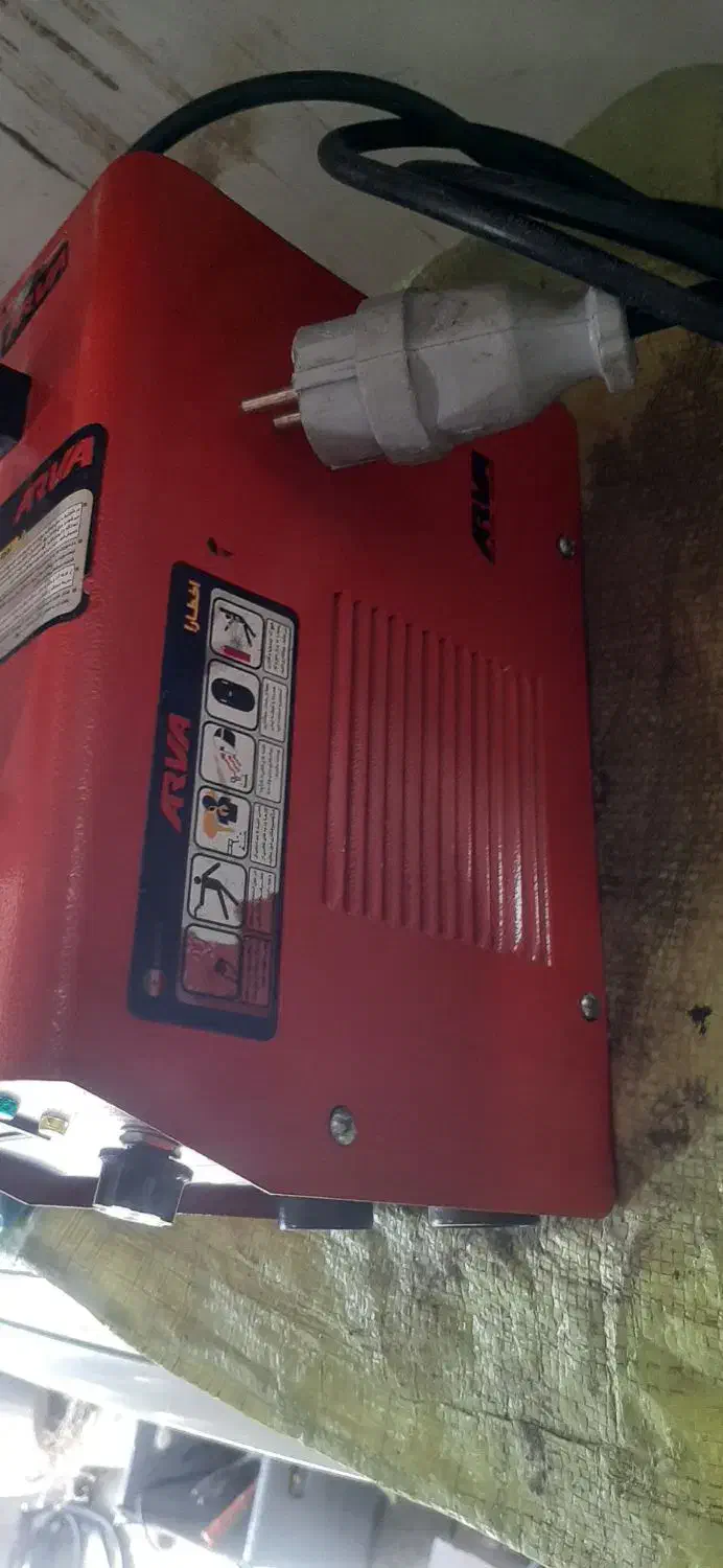 ترانس جوش آروا|ابزارآلات|شاهین دژ, |دیوار