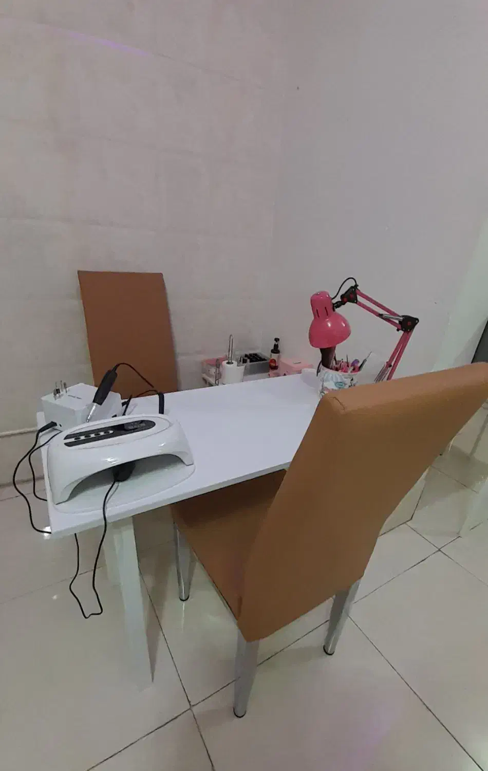 جذب ناخنکار|استخدام درمانی، زیبایی، بهداشتی|خوی, |دیوار