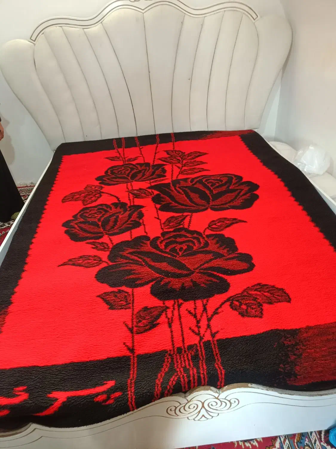 تخت خواب دونفره با کمد اینه|تخت و سرویس خواب|پیشوا, |دیوار