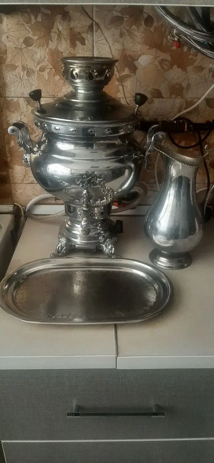 سماور گازی همراه پارچ و سینی|سماور، چایساز، قهوهساز|قرچک, شهرک طلائیه|دیوار