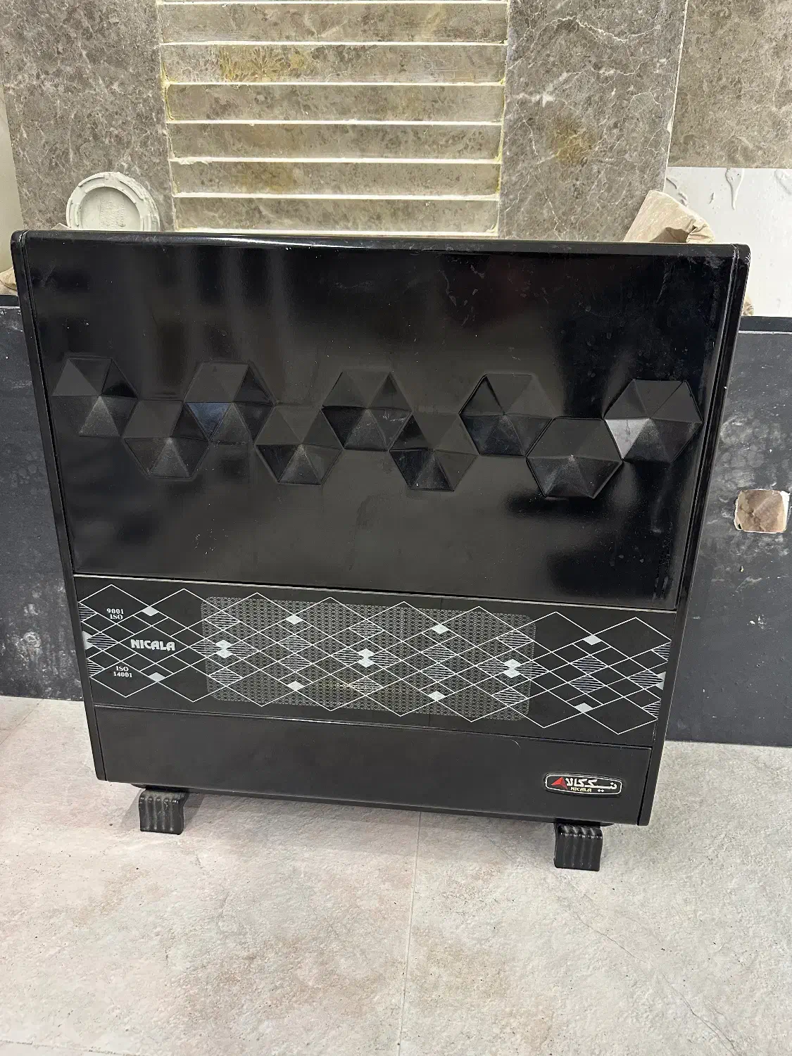 بخاری نیک کالا سالم بدون تعمیر|بخاری، هیتر، شومینه|لاهیجان, کوی خزر|دیوار