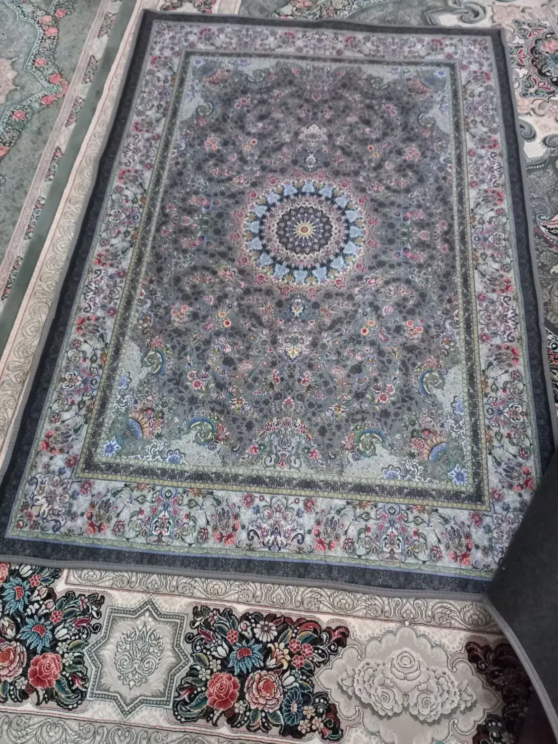 زیر انداز|فرش|همدان, |دیوار