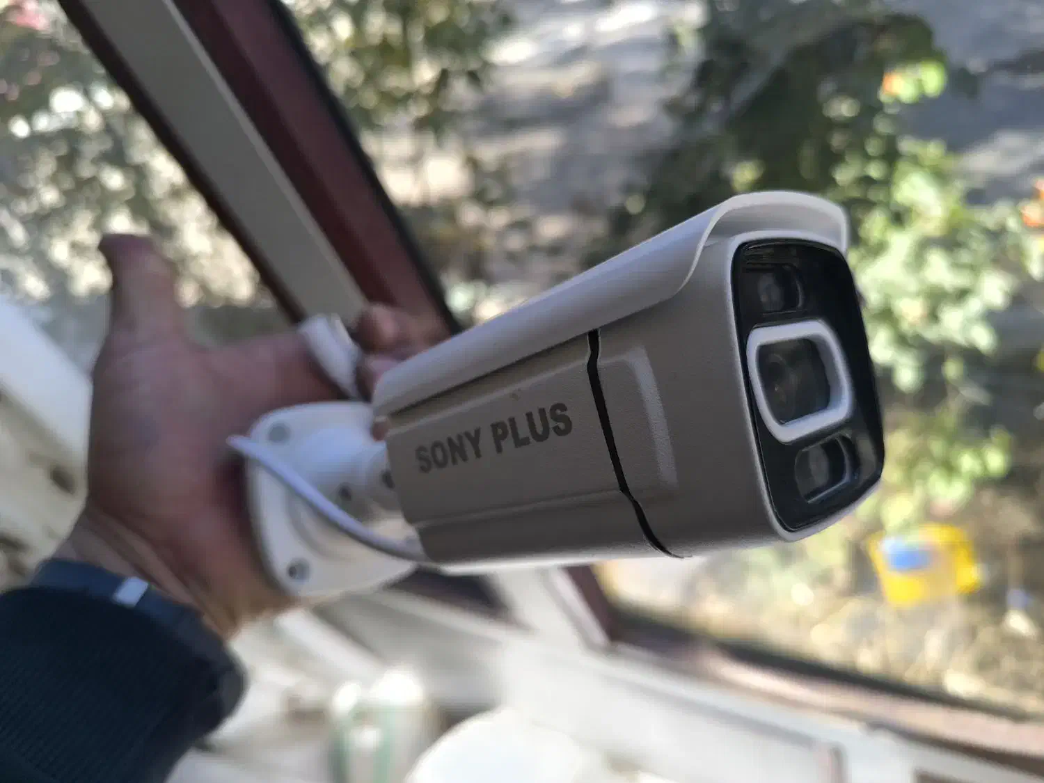 ۲عدد دوربین مداربسته میکرفون دار|دوربین مداربسته|سراب, |دیوار