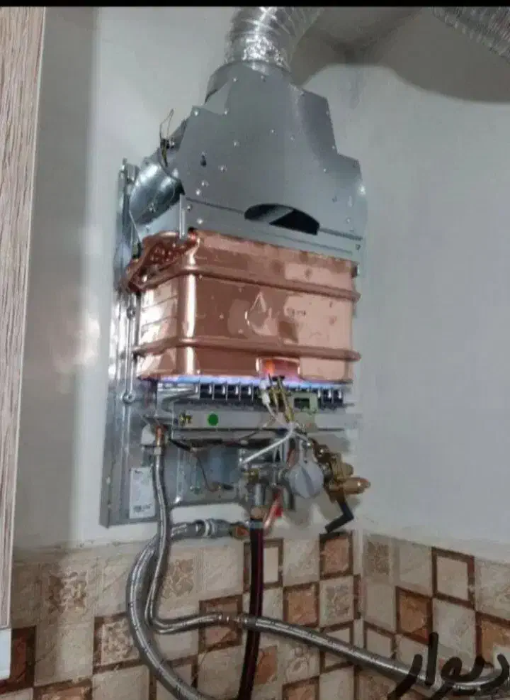 فروشنده.      و خریدار آبگرمکن و رادیاتور|آبگرمکن، پکیج، شوفاژ|کرمانشاه, |دیوار