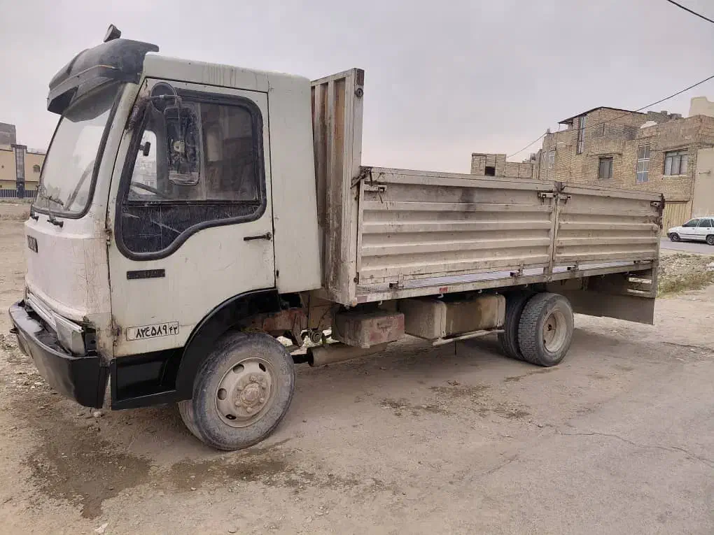 ایویکو ۶تن|خودرو سنگین|اصفهان, ابر|دیوار