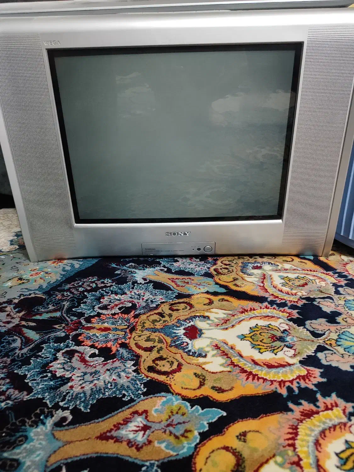 تلویزیون سونی|سایر لوازم برقی|قم, شهرک امام حسن|دیوار