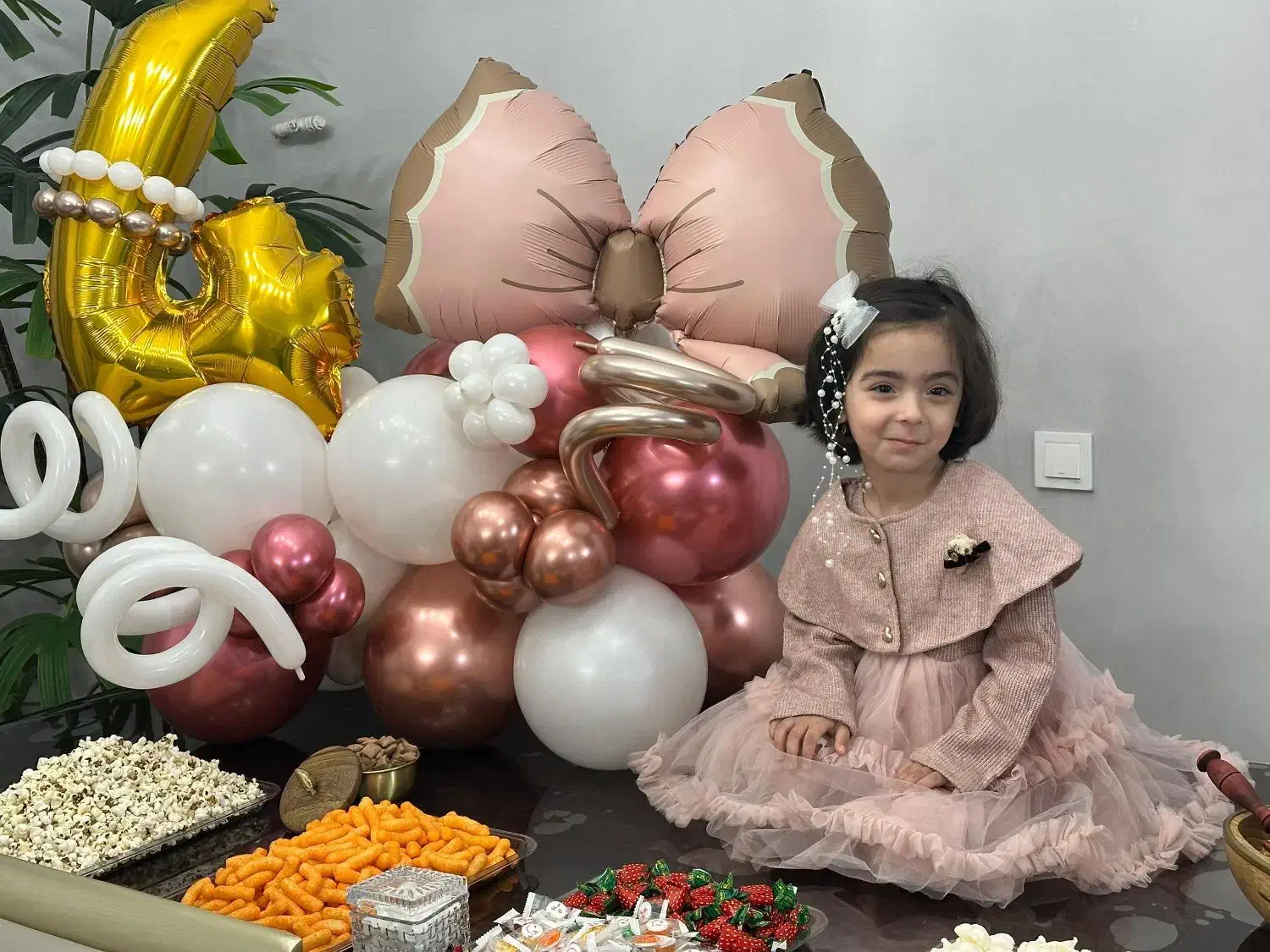 نظافت و امور منزل و نگهداری از کودک|استخدام سرایداری و نظافت|اندیشه, شهرک کوثر|دیوار