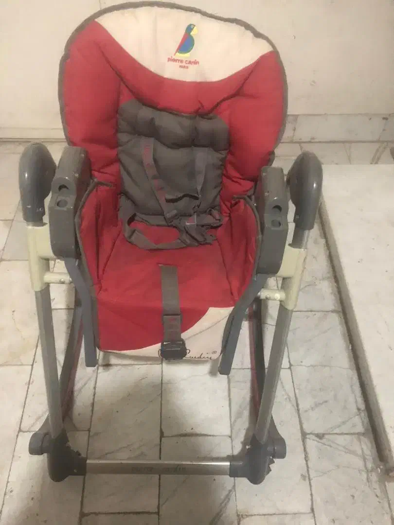 صندلی غذا|تخت و صندلی بچه|مشهد, سجاد شهر|دیوار