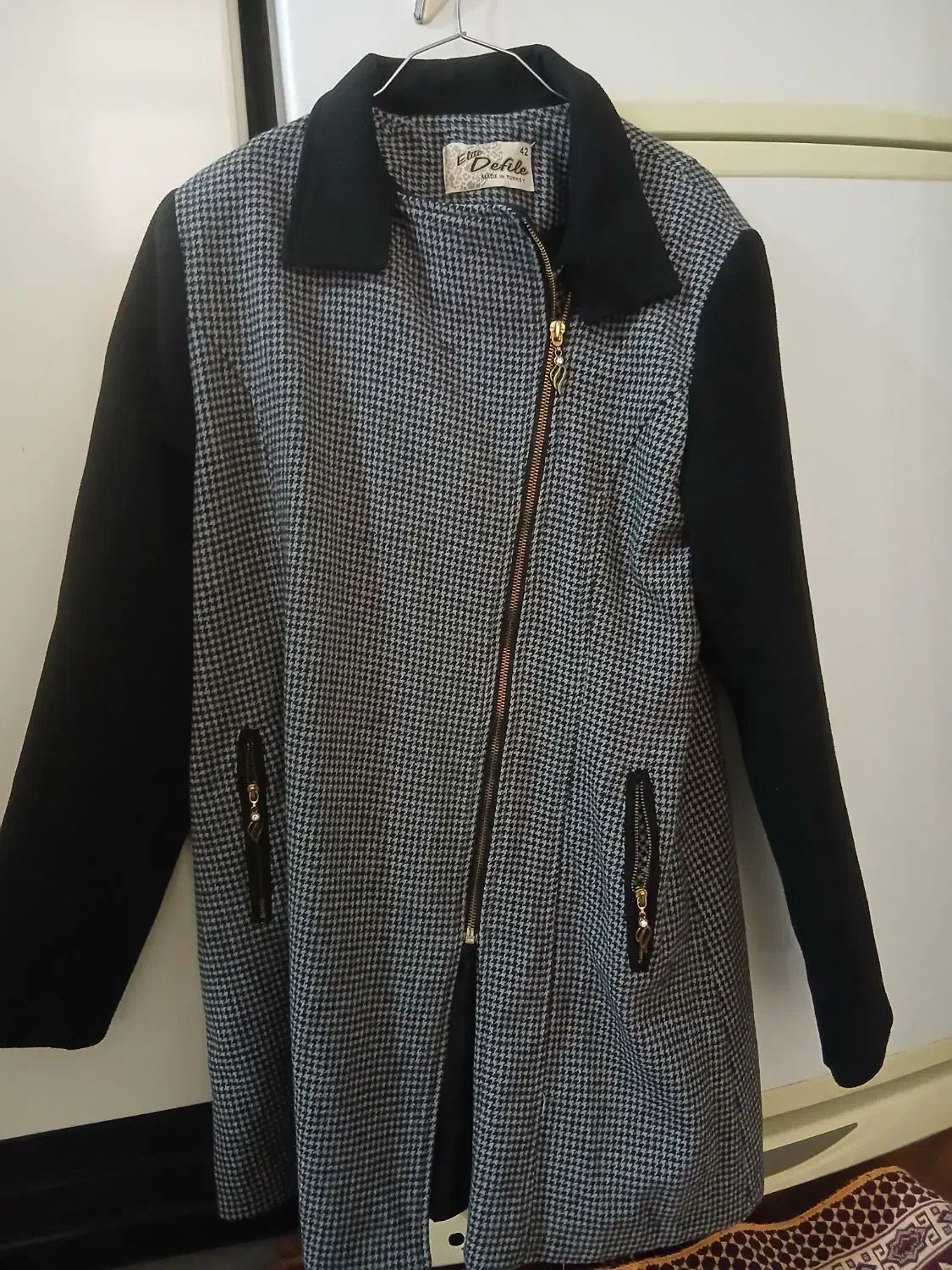 کت پشمی|لباس|مرند, |دیوار