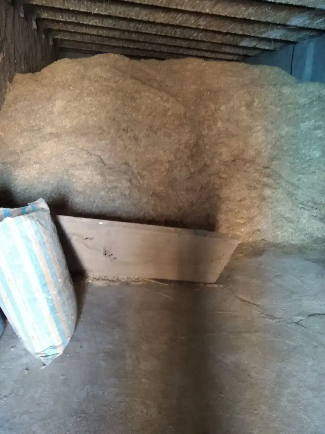 کاه سفید|لوازم جانبی حیوانات|نهاوند, |دیوار