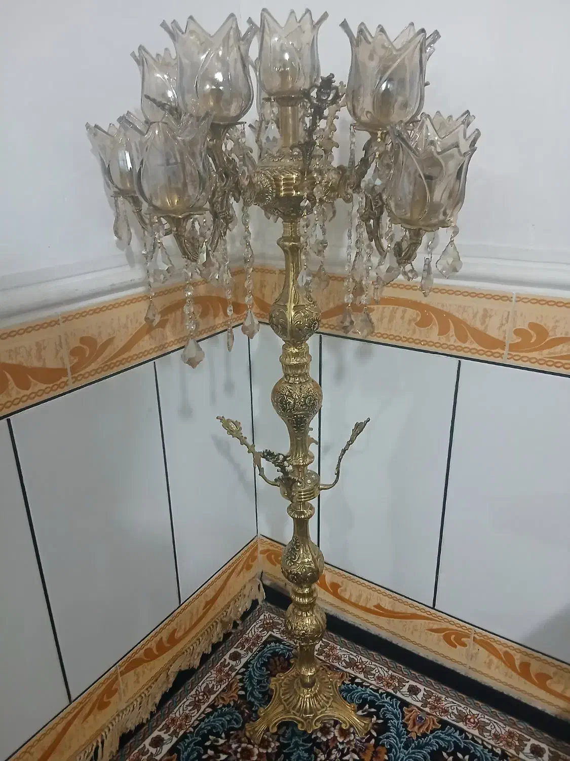 قیمتی و زیبا|لوستر و چراغ آویز|خرم‌آباد, |دیوار